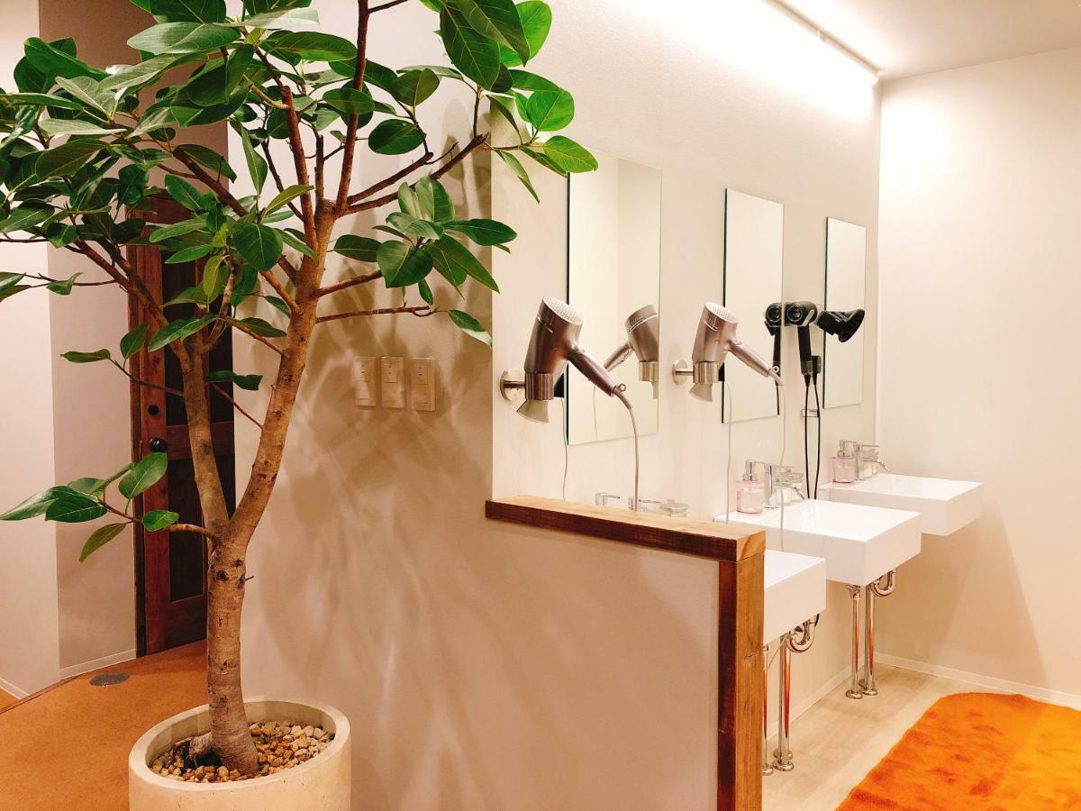 Guesthouse Akicafe Inn Hiroshima Extérieur photo