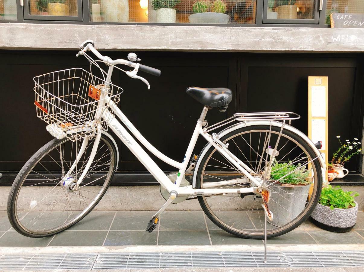 Guesthouse Akicafe Inn Hiroshima Extérieur photo